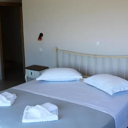 Maura-lefkada * Kolonion