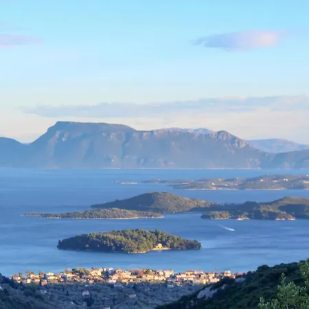 Maura-lefkada *